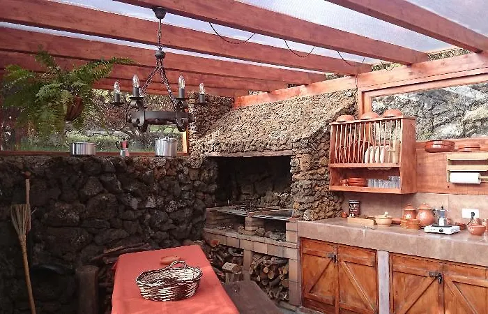 Herrenas 2* Isora